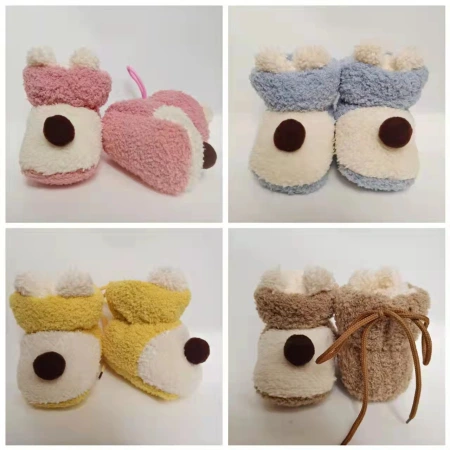 Baby cotton shoes with soft soles for autumn and winter. Cotton shoes for newborns aged 0-3-6 months without falling off. Plush baby shoes for both boys and girls. 9 Baby cotton shoes with soft soles for autumn and winter. Cotton shoes for newborns aged 0-3-6 months without falling off. Plush baby shoes for both boys and girls. 9